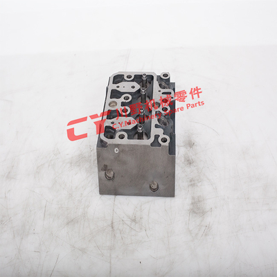 DE08 Diesel Engine Cylinder Heads For Excavator DH215-9