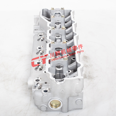 ME202621 Diesel Engine Cylinder Heads For Mitsubishi 4M40 Engine Head