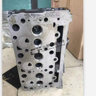 16467 - 03040 Kubota Engine Cylinder Heads D1503