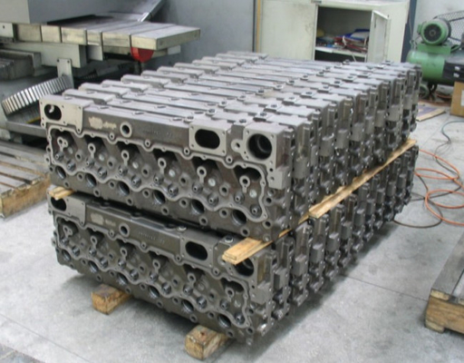  3408 7W2225 7N0858 Diesel Engine Cylinder Heads With Valves